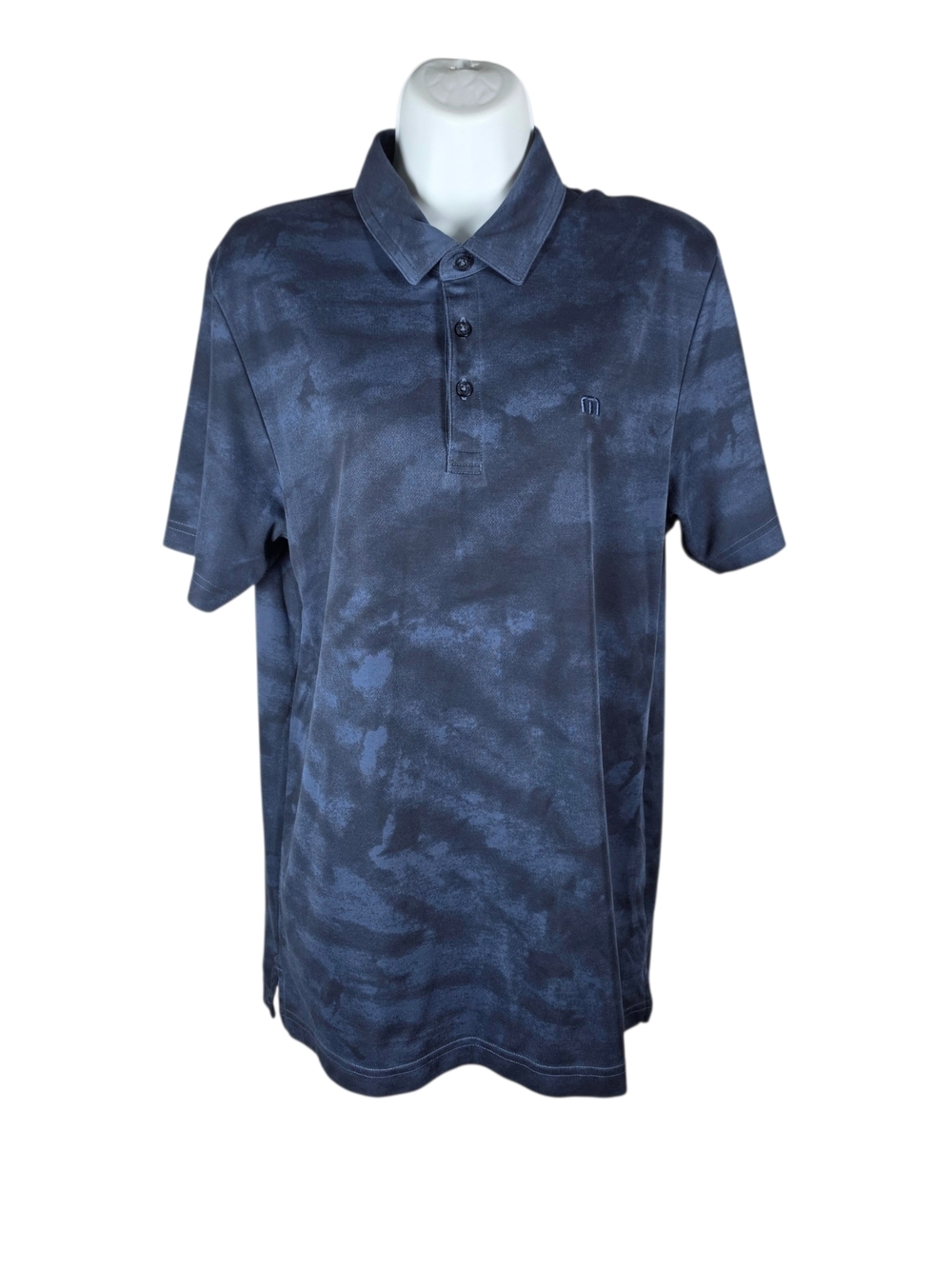 TRAVIS MATHEW NAVY AND SLATE PATTERENED POLO